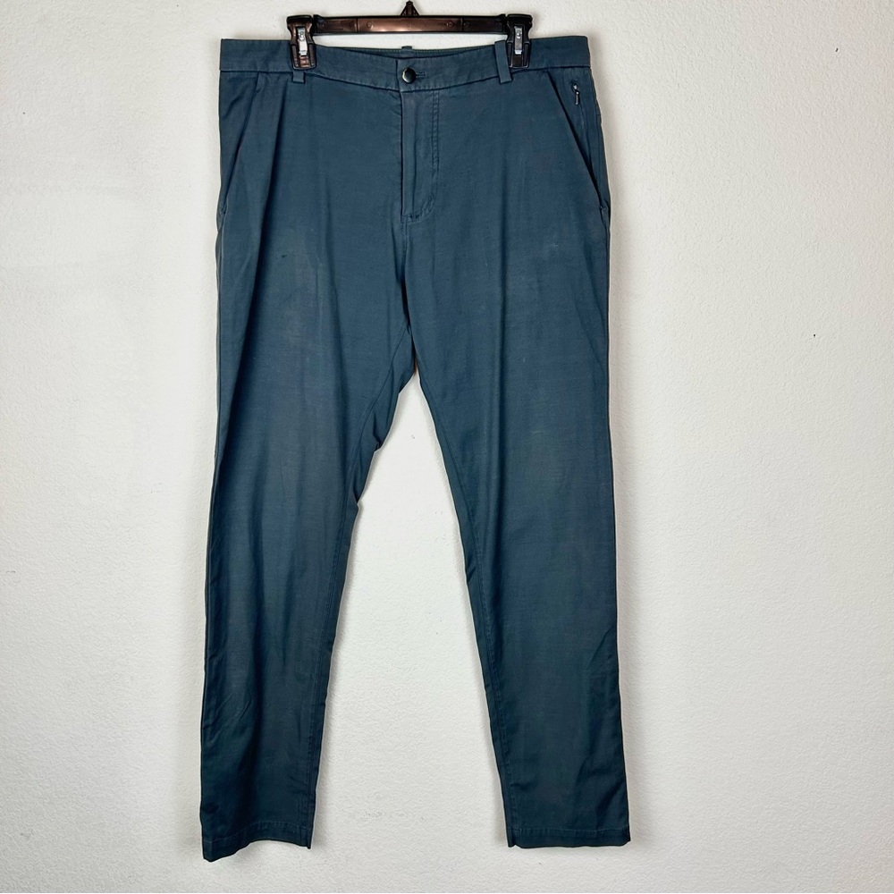 Lululemon ABC Men's Gray Pants